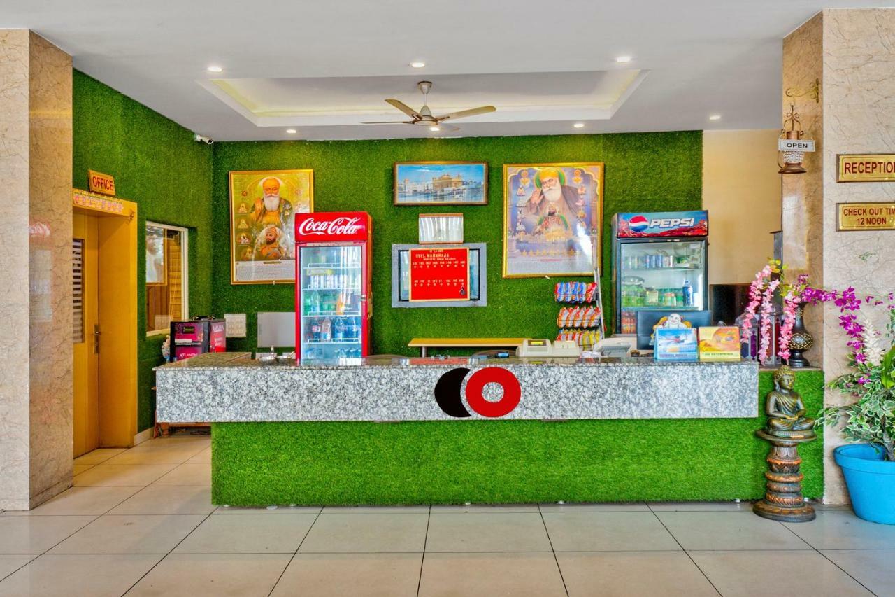 Capital O 40833 Maharaja Hotel & Restaurant Kashipur Eksteriør bilde